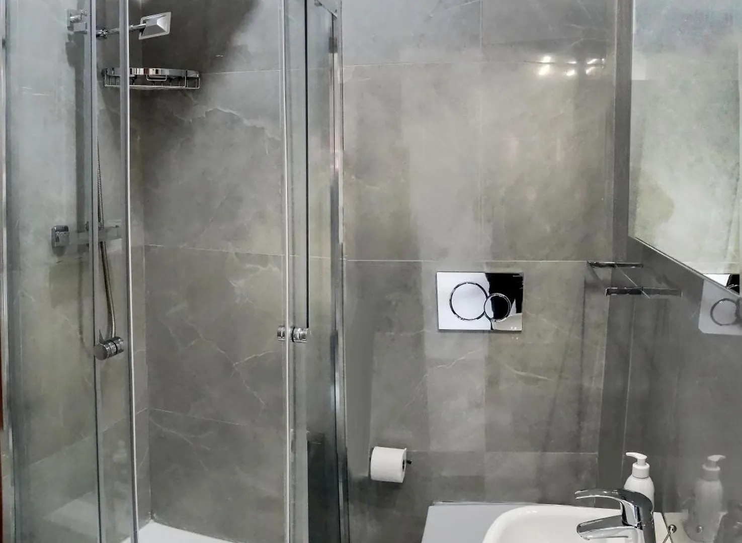 *** Bed & Breakfast B&B La Fiera Fiumicino Italia